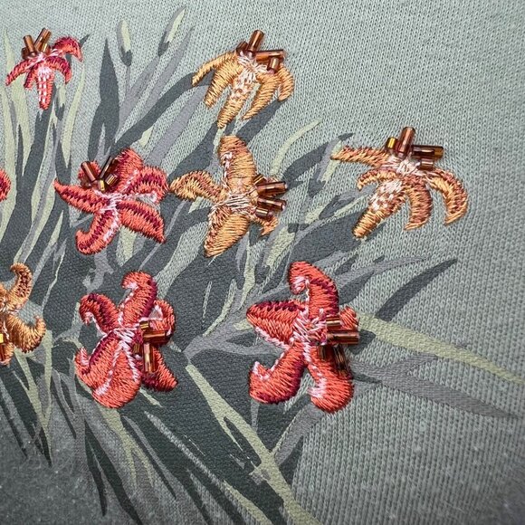 Classic Elements Green Embroidered Beaded Floral 3/4 Sleeve Top Size Large - Picture 9 of 10